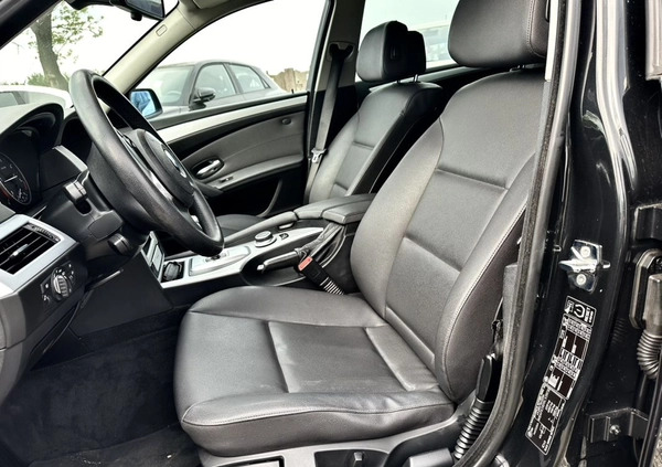 BMW Seria 5 cena 26900 przebieg: 229000, rok produkcji 2007 z Wyrzysk małe 742